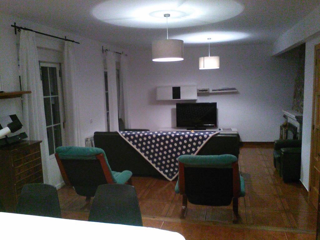 Casa Rural La Esmeralda 나바레돈다 데 그레도스 외부 사진